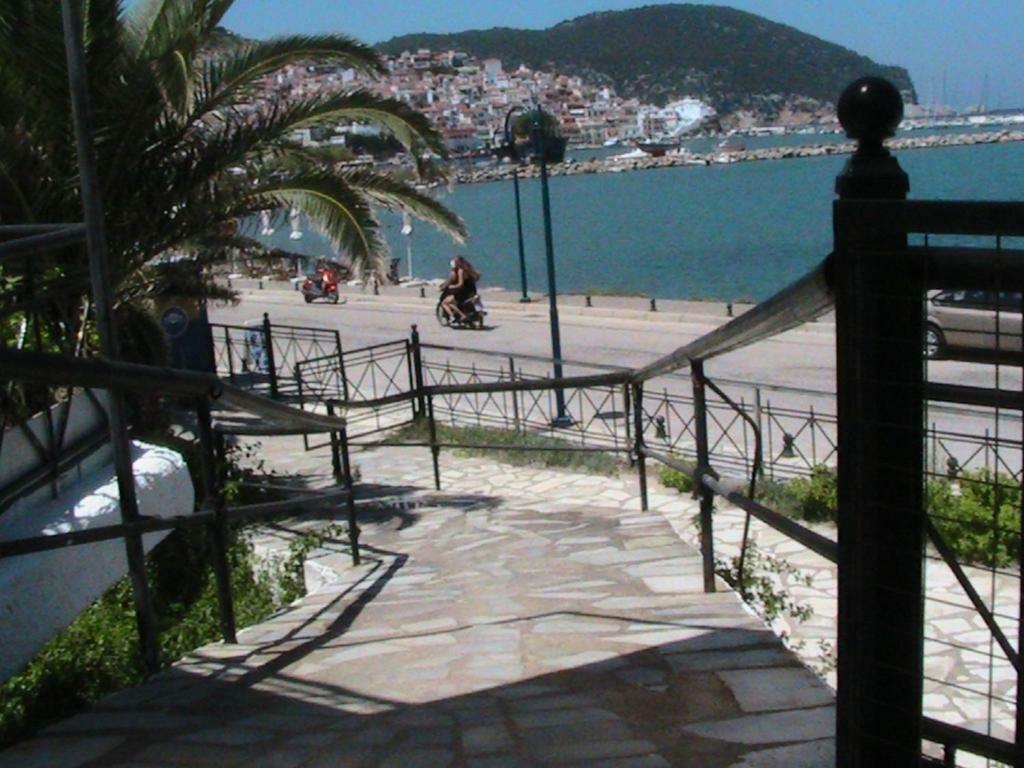 Mamma Mia Hotel Bandar Skopelos Luaran gambar