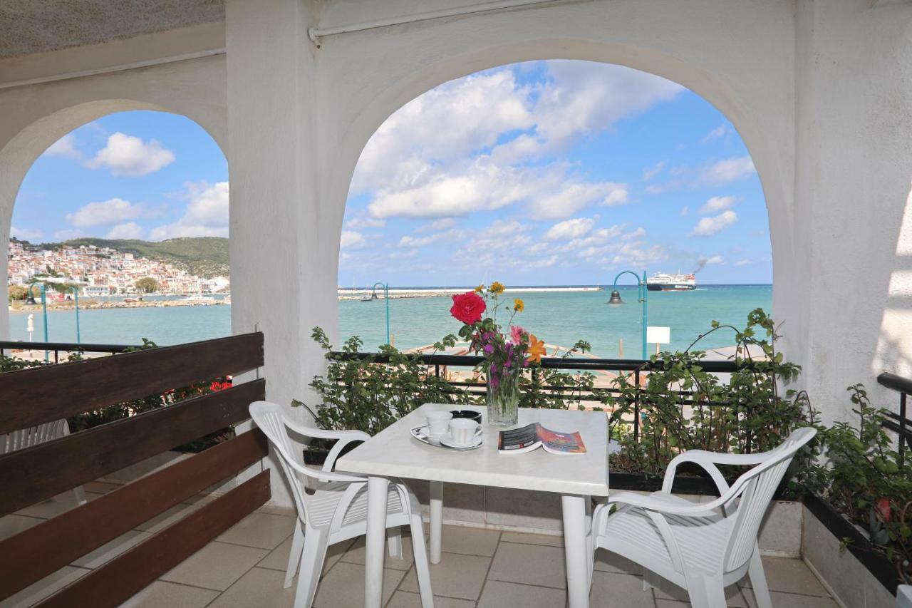 Mamma Mia Hotel Bandar Skopelos Luaran gambar